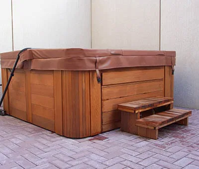 outdoor hot tub / jacuzzi outdoor hot tub covered up